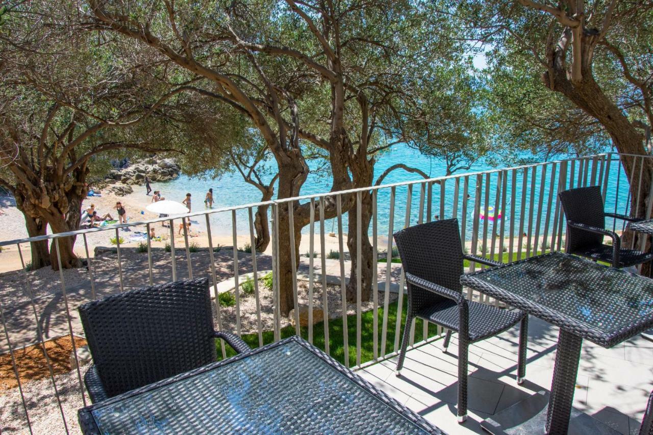 Villa Rooms Mediteran Borovici Bagian luar foto