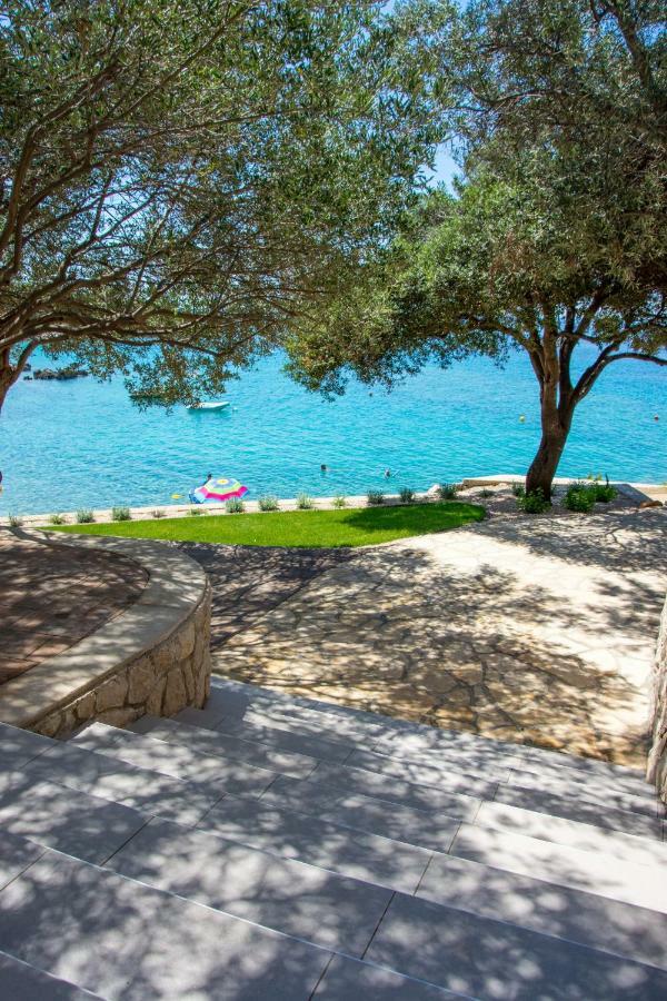 Villa Rooms Mediteran Borovici Bagian luar foto
